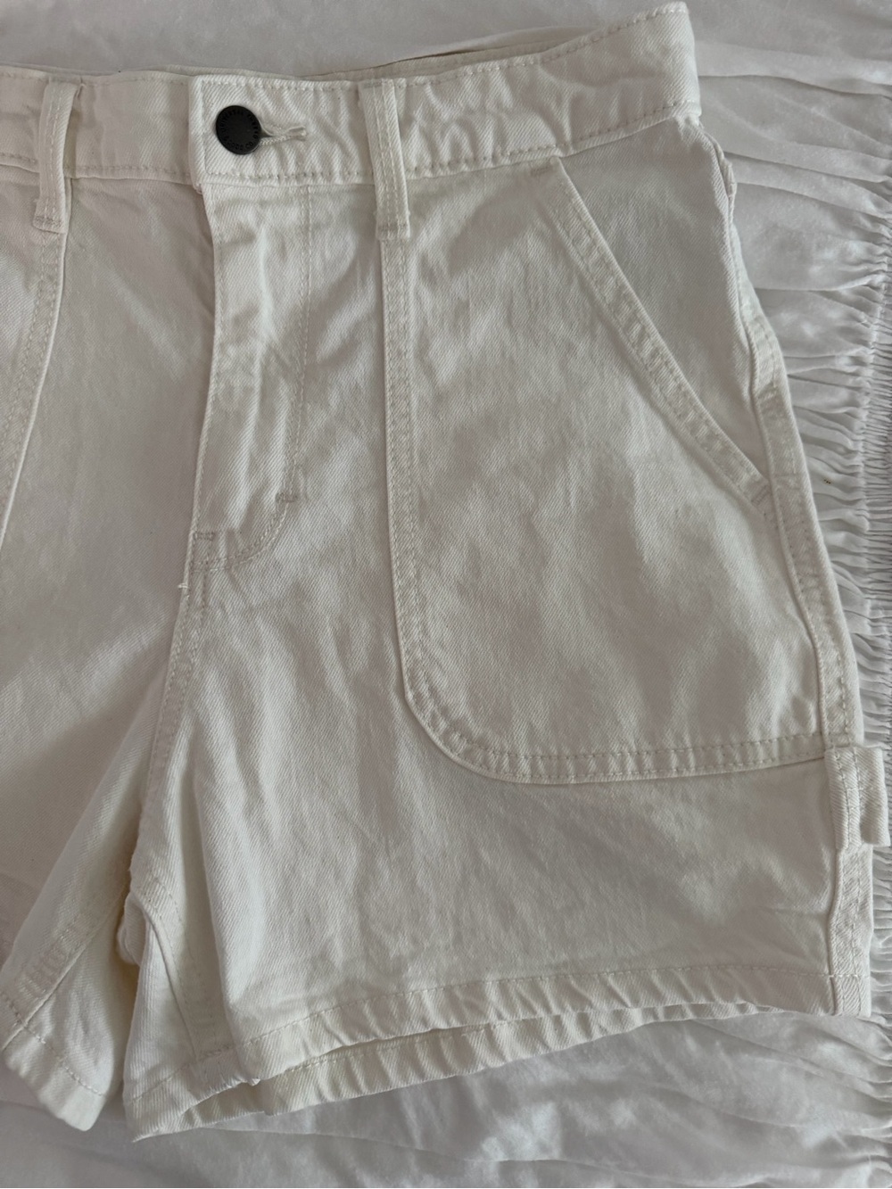Universal Thread High Rise Midi Shorts Size 2/26 - Picture 3 of 11